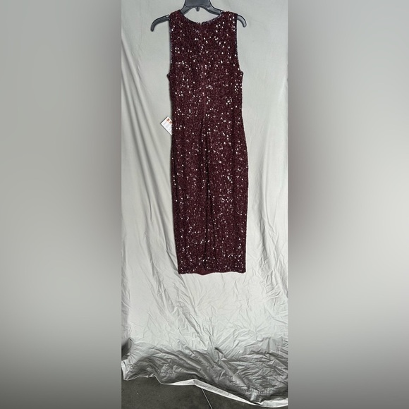 Mac Duggal 5526 NWOT SLEEVELESS SEQUINED MIDI SHEATH DRESS - Picture 5 of 6